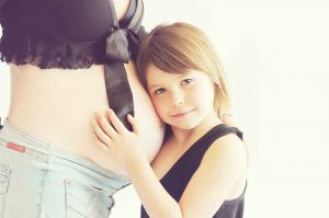 femme enceinte enfant preparer laccouchement